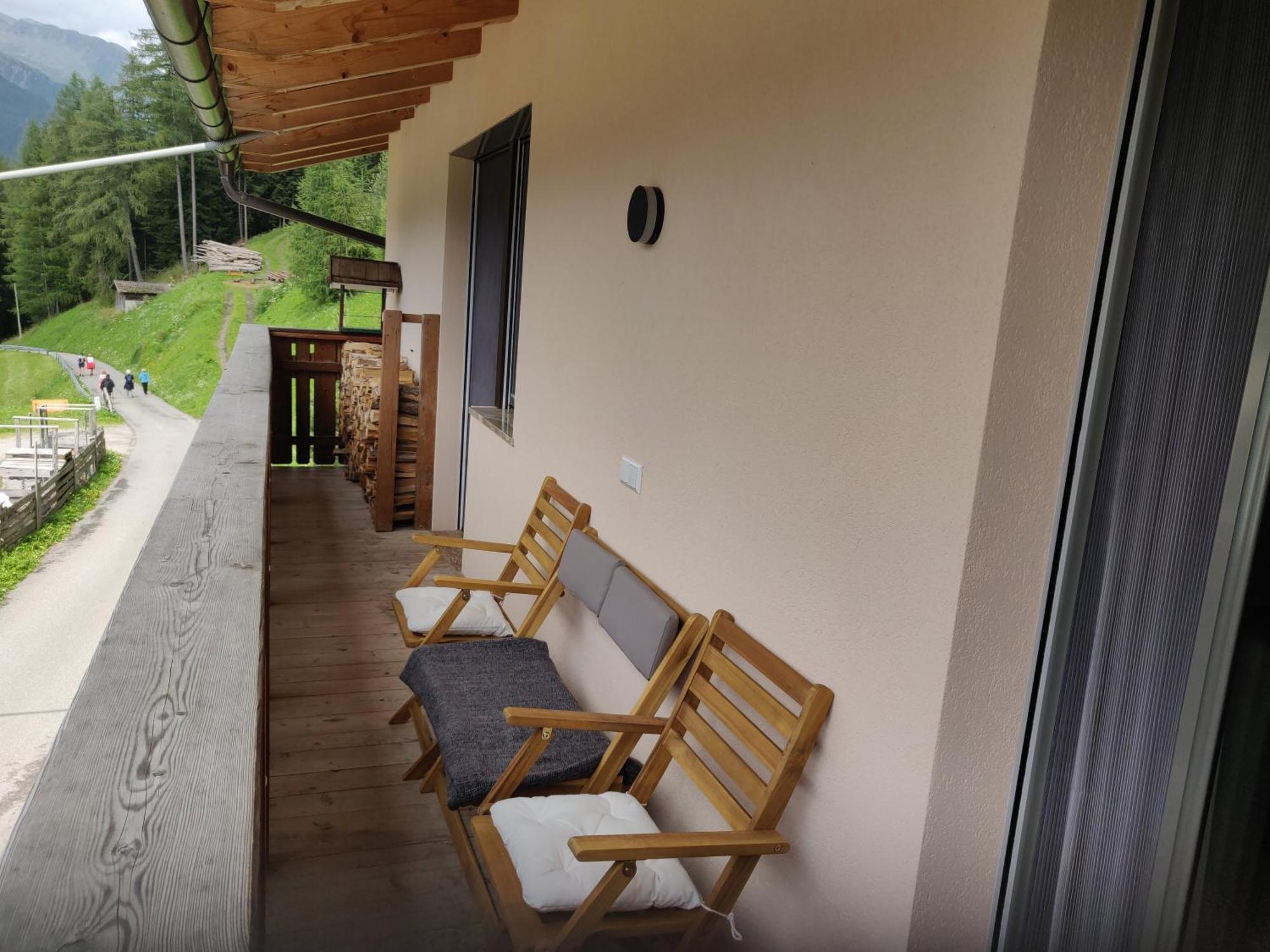 Innertrein Cadipietra Kültér fotó